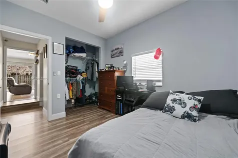 14848 SW 181st Terrace Miami FL 33187