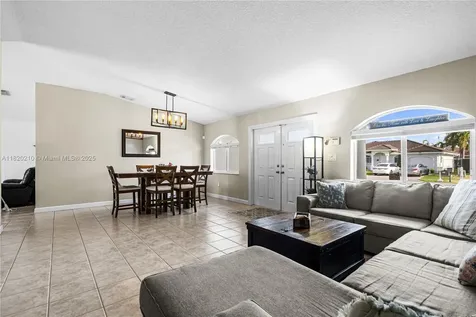 14848 SW 181st Terrace Miami FL 33187