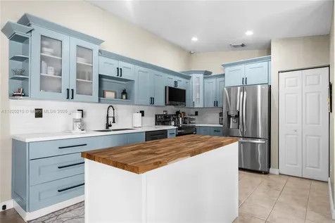 14848 SW 181st Terrace Miami FL 33187