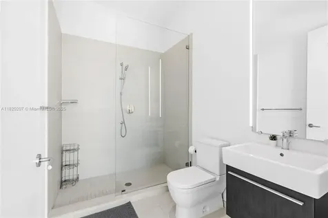 2675 S Bayshore Drive Miami FL 33133