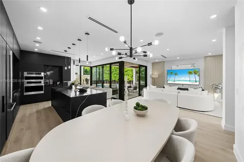 550 NW 42nd Street Miami FL 33127