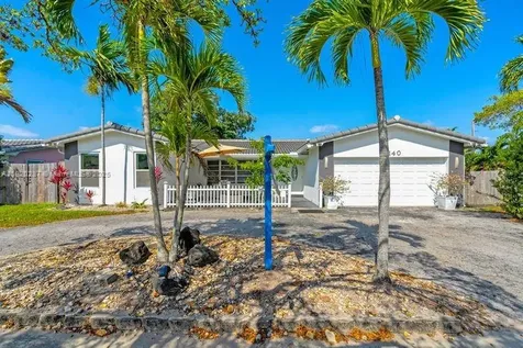 4140 N 36th Avenue Hollywood FL 33021