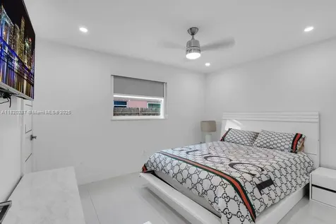 4140 N 36th Avenue Hollywood FL 33021