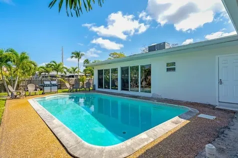 4140 N 36th Avenue Hollywood FL 33021