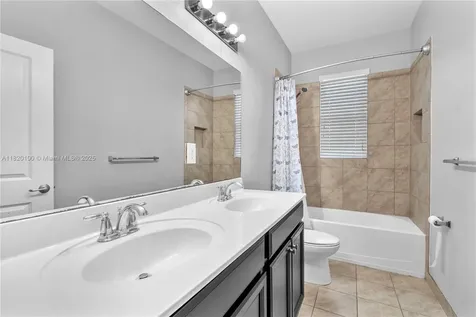 2190 SE 2nd Street Homestead FL 33033
