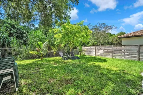 2190 SE 2nd Street Homestead FL 33033