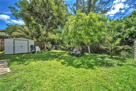 2190 SE 2nd Street Homestead FL 33033
