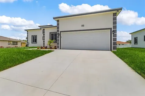 3512 2nd Street W. Lehigh Acres FL 33971