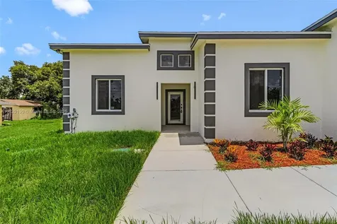 3512 2nd Street W. Lehigh Acres FL 33971