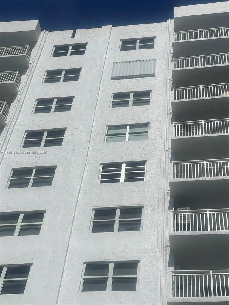 200 S Birch Road Fort Lauderdale FL 33316
