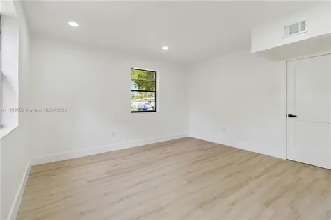 4730 NE 15th Avenue Pompano Beach FL 33064