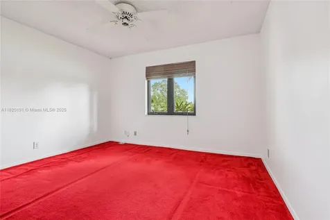 1860 NW 43rd Street Oakland Park FL 33309