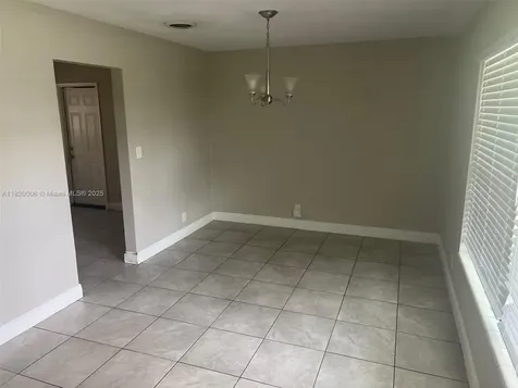 2720 SW 18th Street Fort Lauderdale FL 33312