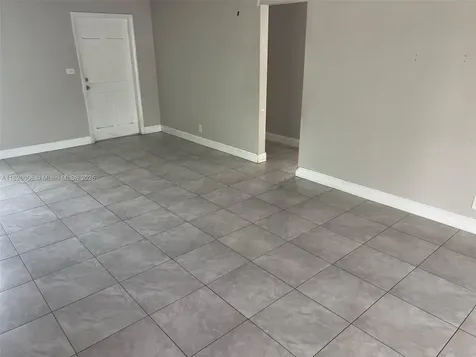 2720 SW 18th Street Fort Lauderdale FL 33312