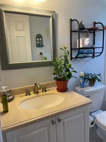 10422 NW 24th Place Sunrise FL 33322