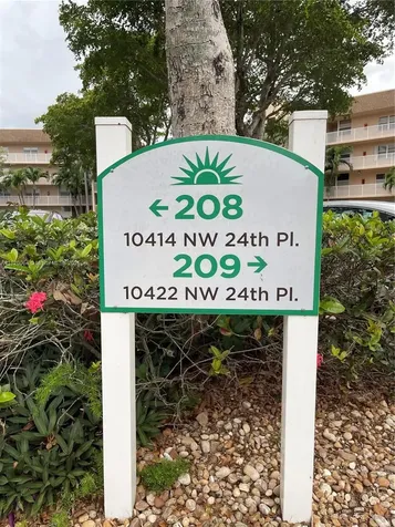 10422 NW 24th Place Sunrise FL 33322