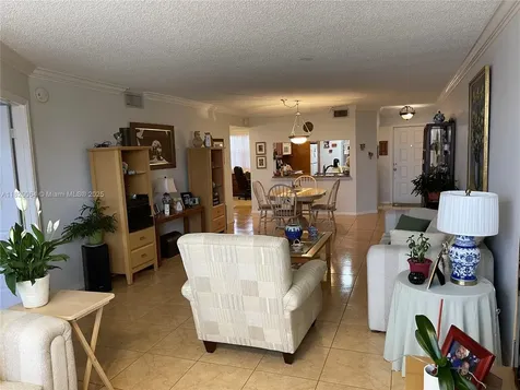 10422 NW 24th Place Sunrise FL 33322
