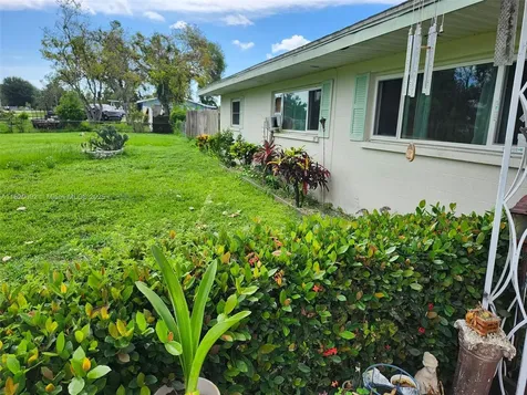 2804 61st Street E Other City - In The State Of Florida FL 34221