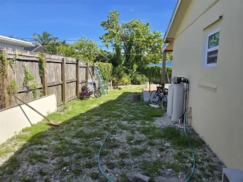 650 NW 38th Street Deerfield Beach FL 33064