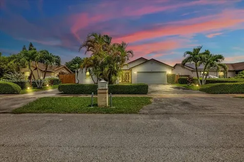 13811 SW 285th Terrace Homestead FL 33033