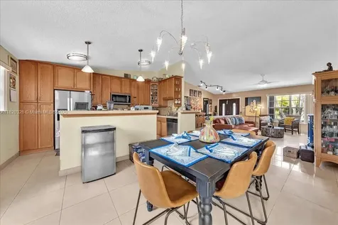 13811 SW 285th Terrace Homestead FL 33033