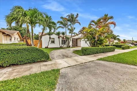13811 SW 285th Terrace Homestead FL 33033