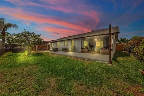 13811 SW 285th Terrace Homestead FL 33033