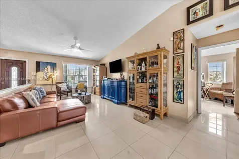 13811 SW 285th Terrace Homestead FL 33033
