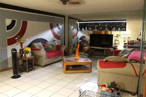 17820 NW 82nd Avenue Hialeah FL 33015