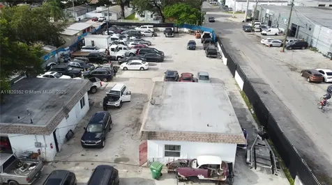 3398 NW 53rd Street Miami FL 33142