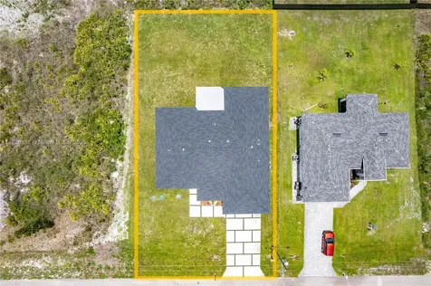 2809 55nd Street W. Lehigh Acres FL 33971