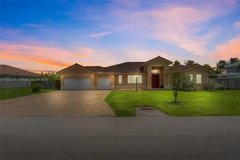 22442 SW 128th Place Miami FL 33170