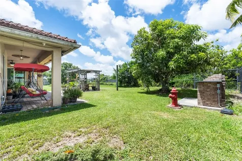 22442 SW 128th Place Miami FL 33170