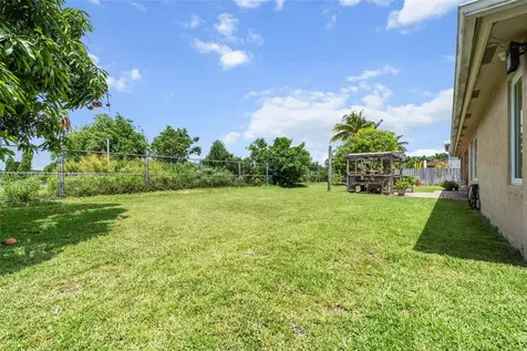 22442 SW 128th Place Miami FL 33170