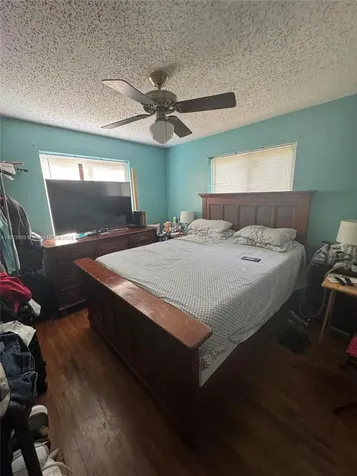 6413 Franklin Street Hollywood FL 33024