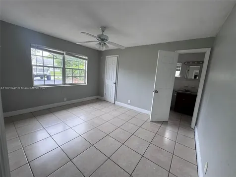423 SW 10th Avenue Boynton Beach FL 33435