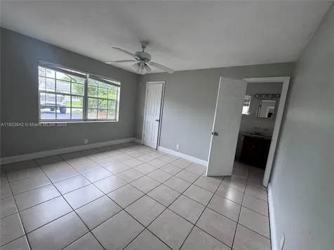 423 SW 10th Avenue Boynton Beach FL 33435