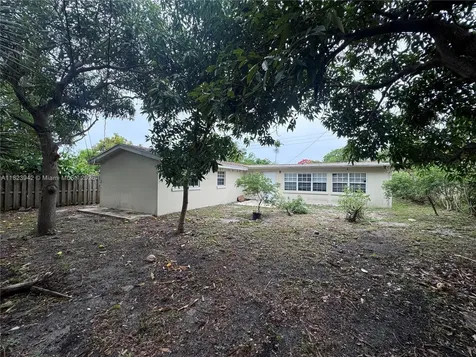 423 SW 10th Avenue Boynton Beach FL 33435