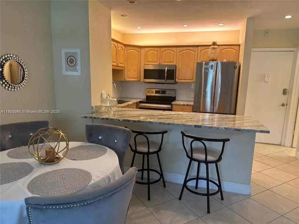 1520 Mckinley Street Hollywood FL 33020