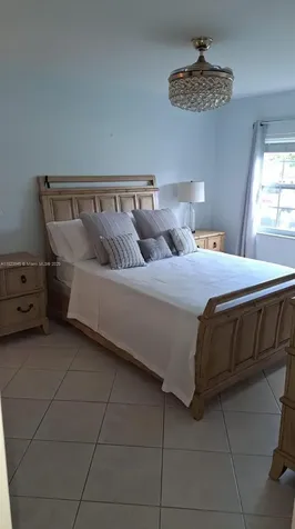1520 Mckinley Street Hollywood FL 33020