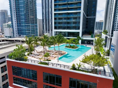 601 NE 1st Avenue Miami FL 33132