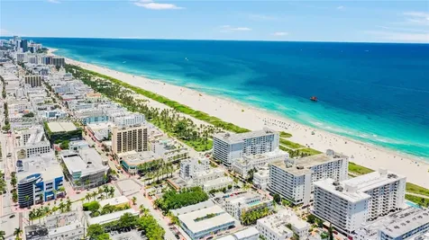 401 Ocean Drive Miami Beach FL 33139