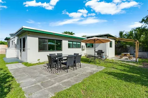 11534 NE 13th Avenue Miami FL 33161