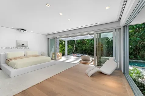 11 La Gorce Circle Miami Beach FL 33141