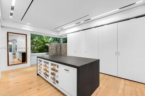 11 La Gorce Circle Miami Beach FL 33141