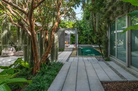 11 La Gorce Circle Miami Beach FL 33141