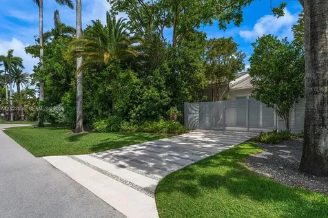 11 La Gorce Circle Miami Beach FL 33141
