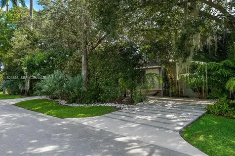 11 La Gorce Circle Miami Beach FL 33141