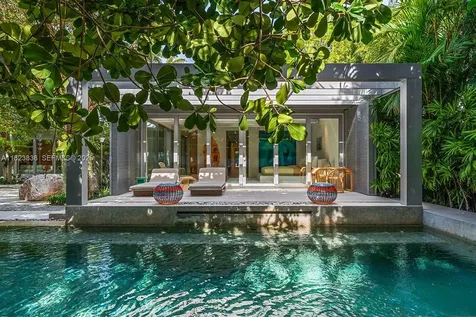 11 La Gorce Circle Miami Beach FL 33141