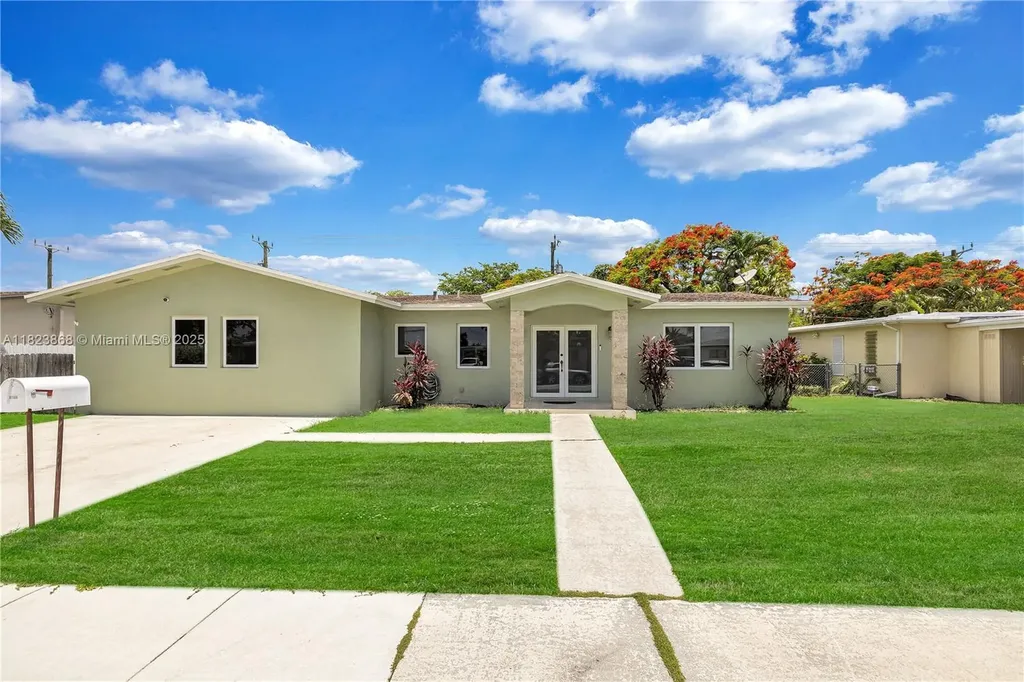 9921 Dominican Drive Cutler Bay FL 33189